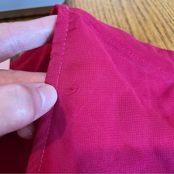 NEW NWT OLD TAG TORRID 1 Plus Size Surplice Chiffon Blouse Raspberry Pink Red 1X - Picture 13 of 15